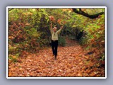 joni with leaves